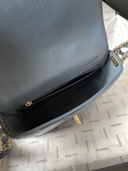 Chanel 23K cowhide wide shoulder strap shoulder bag - Image 8