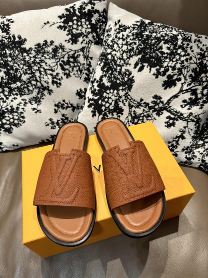 Louis Vuitton full leather slippers - Image 8