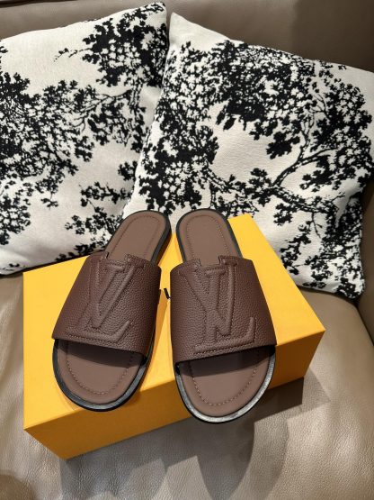 Louis Vuitton full leather slippers - Image 8