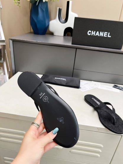 Chanel Spring/Summer Black Leather Denim Flip-Flops - Image 8