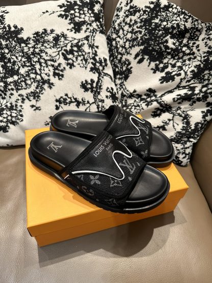Louis Vuitton new style slippers with Velcro - Image 8