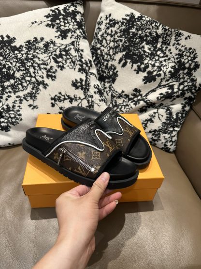 Louis Vuitton New Zipper Slippers - Image 8