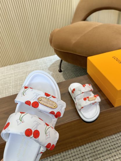 Louis Vuitton classic old pattern slippers - Image 8