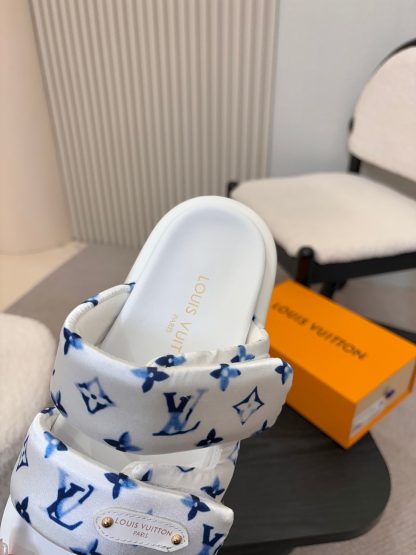 Louis Vuitton classic old pattern slippers - Image 8