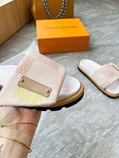 Louis Vuitton embossed logo slippers Pool Pillow Comfort flat slides - Image 7