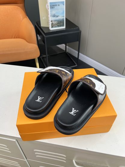 Louis Vuitton trainer sandals - Image 8