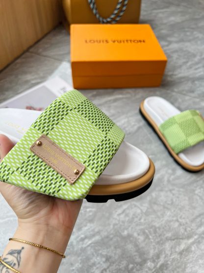 Louis Vuitton Pool Pillow Comfort Slide Sandals - Image 7
