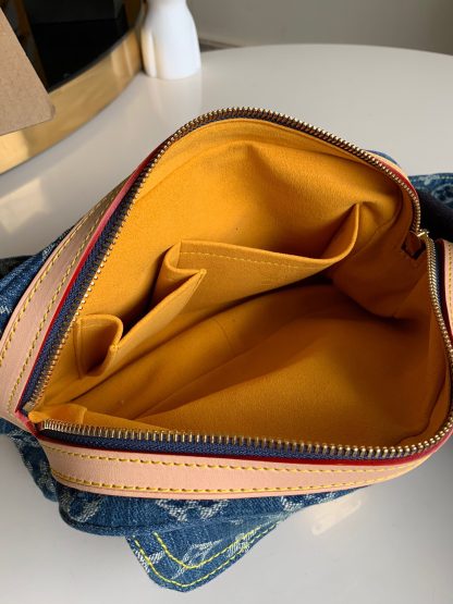 Louis Vuitton Second-hand limited edition bag - Image 8