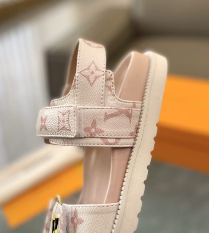 Louis Vuitton SUNSET COMFORT Slides - Image 8