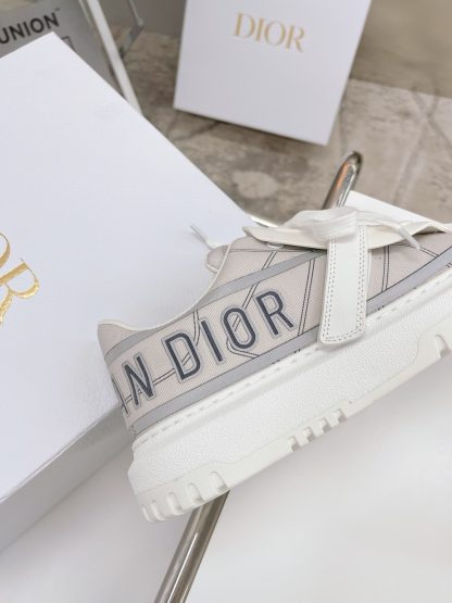 Dior retro fashion shell toe white shoes - Image 8