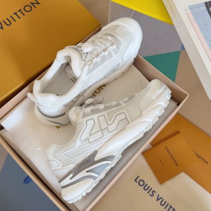 Louis Vuitton Runner Tatic series thick sole casual sports shoes running shoes - Image 9