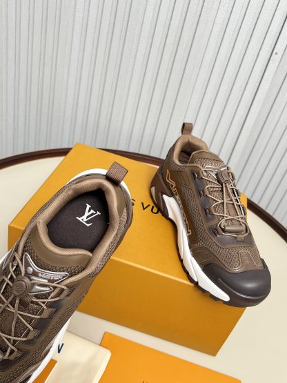 Louis Vuitton Runner Tatic series thick sole casual sports shoes running shoes - Image 9