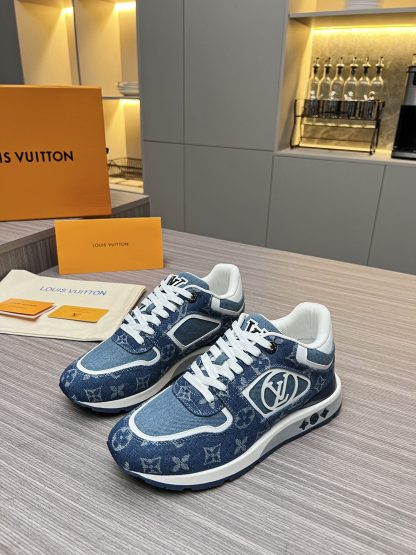 Louis Vuitton new runaway men's breathable sneakers - Image 10