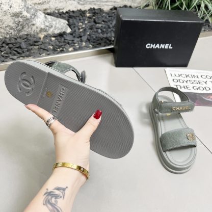 Chanel Early Spring Sandals Series Green Gray Retro Sandals Thickness 3cm - Image 9