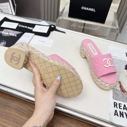 Chanel pink spring and summer dancing shoes series slimming sandals with heel height 6.5cm - Image 9