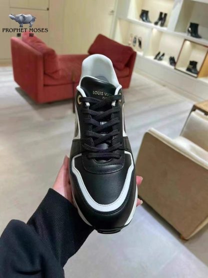 Louis Vuitton Neo Run Away sneakers - Image 8
