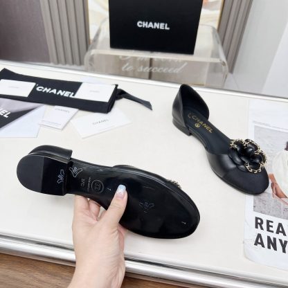 Chanel Spring/Summer Dancing Shoes Series Small Round Toe Black Flat Sandals Heel Height 1.5cm - Image 9