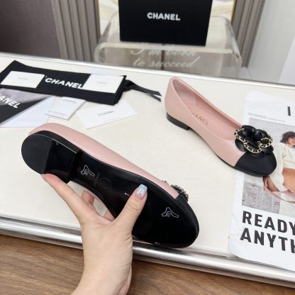 Chanel Spring/Summer Dancing Shoes Collection Small Round Head Pink Flat Sandals Heel Height 1.5cm - Image 9