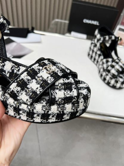 Chanel black and white platform wedge-heeled thick-soled summer sandals - Image 7