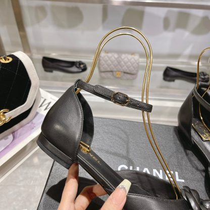 Chanel early spring new camellia series black sandals heel height 2.5cm - Image 9