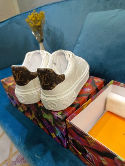 Louis Vuitton Time Out sneakers - Image 10
