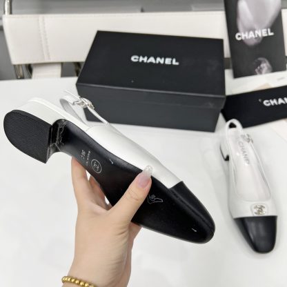 Chanel Early Spring Dance Shoes Series New Small Round Head White Retro Feeling Sandals - Image 9