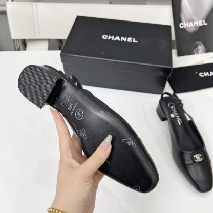 Chanel Early Spring Dance Shoes Series New Small Round Head Black Retro Feeling Sandals - Image 9