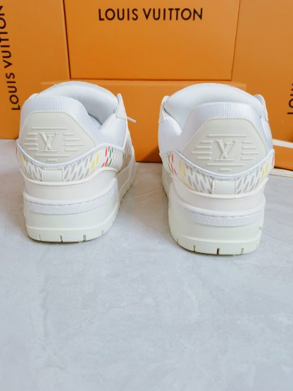 Louis Vuitton Trainer DIY Buckle Sneakers - Image 9