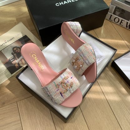 Chanel spring and summer new pink goddess elegant and durable thick heel sandals - Image 9