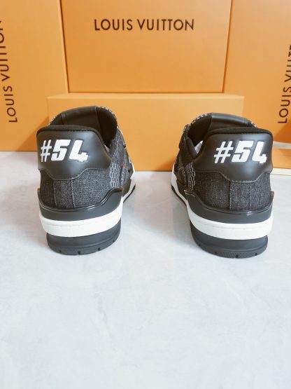 Louis Vuitton Couple's Trainer Sneakers - Image 9