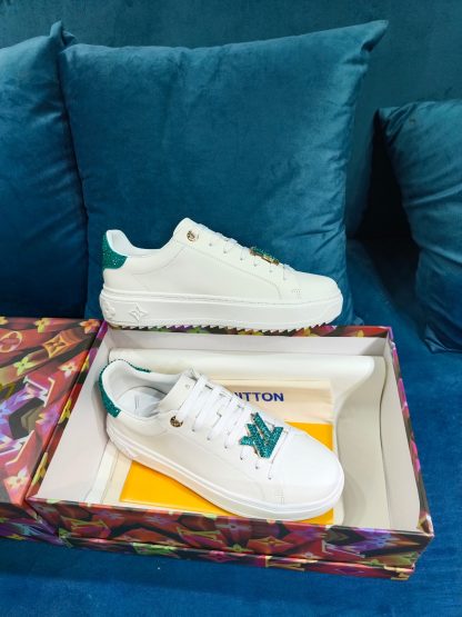 Louis Vuitton Valentine's Day limited edition couple casual sports sneakers - Image 10