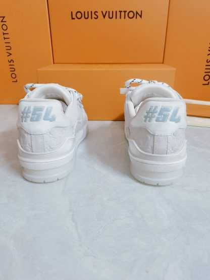 Louis Vuitton washed popular men's sports shoes - Image 9