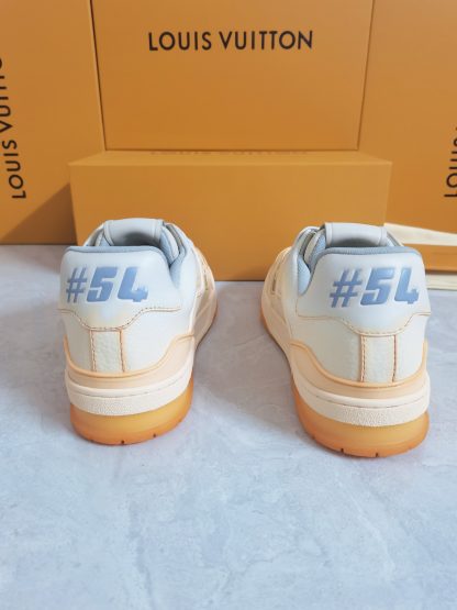 Louis Vuitton washed popular men's sports shoes - Image 9
