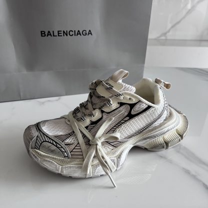 Balenciaga Phantom Trend Running Shoes - Image 9