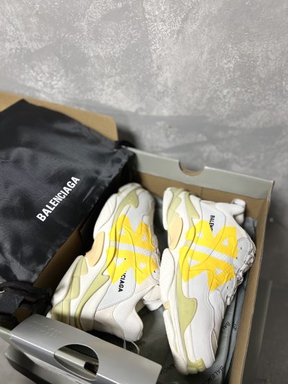 Balenciaga classic tape element couple sneakers - Image 9