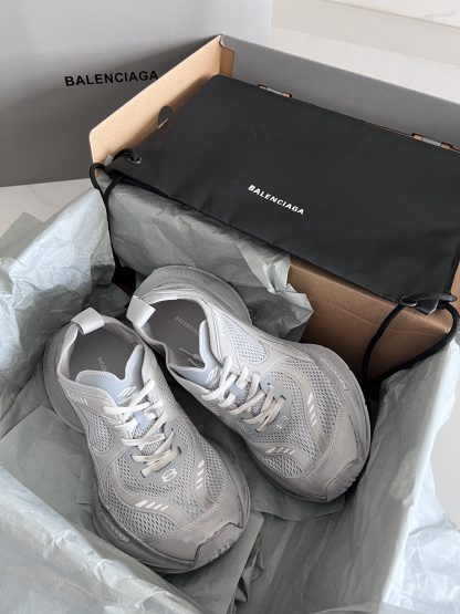 Balenciaga Lightweight Breathable Running Shoes - Image 9