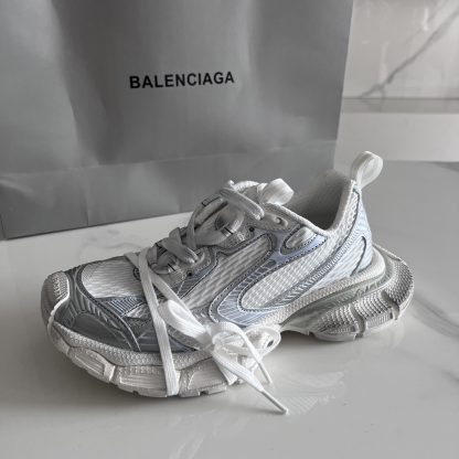 Balenciaga Couple Phantom Sneakers - Image 9