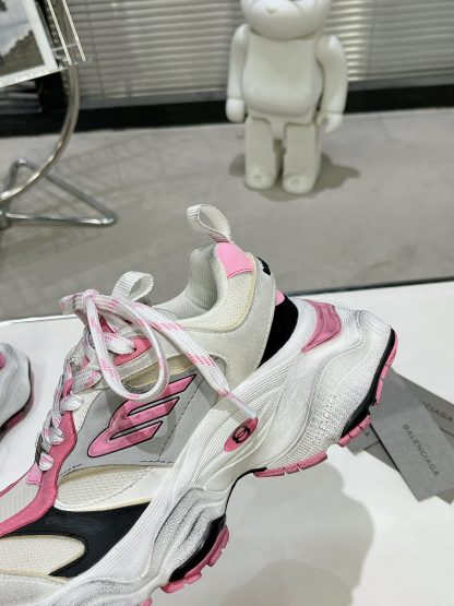 Balenciaga fashionable trendy sports shoes - Image 9