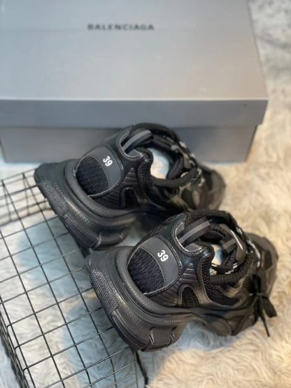 Balenciaga fashionable versatile trendy dad shoes - Image 9