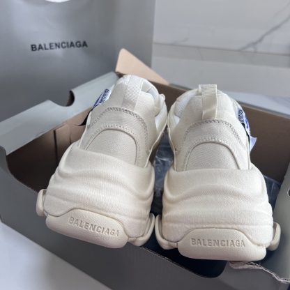 Balenciaga fashionable and versatile trendy sneakers - Image 9