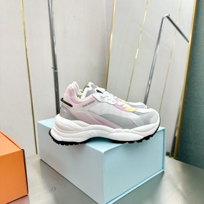 Louis Vuitton Run 55 sneakers - Image 8