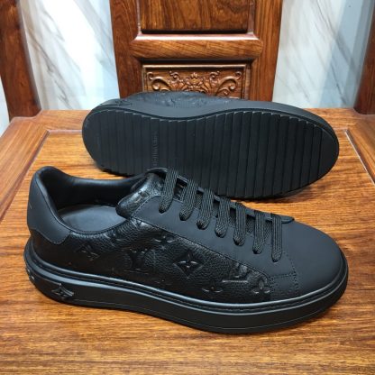 Louis Vuitton low-top new casual couple shoes - Image 10