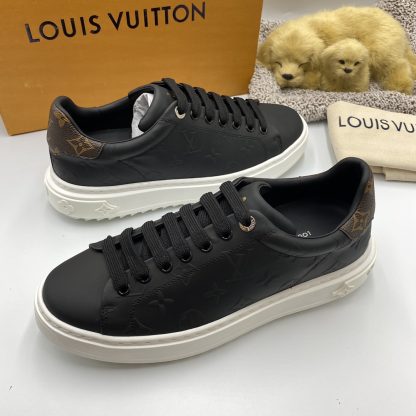 Louis Vuitton low-top new casual couple shoes - Image 9