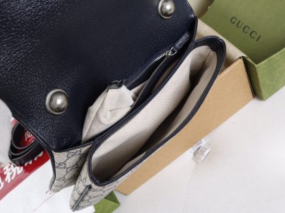 Gucci Vintage Round Interlocking Handbag - Image 9