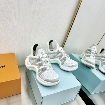 Louis Vuitton casual sports shoes - Image 8