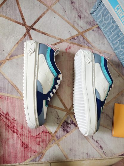 Louis Vuitton's new white thick-soled shoes for early spring - Image 9