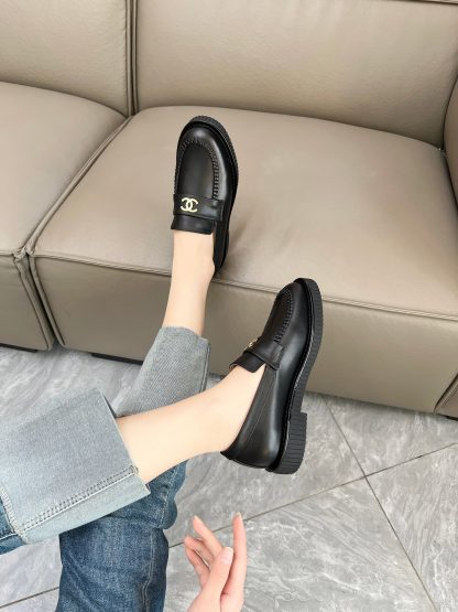 Chanel versatile black matte slim temperament loafers heel height 2cm - Image 8