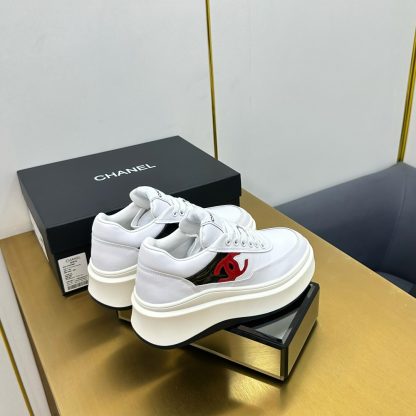 Chanel white with red logo casual versatile sneakers - Image 9