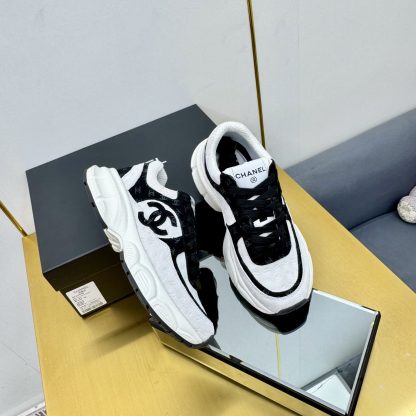 Chanel unisex couple's black and white casual dad shoes - Image 9