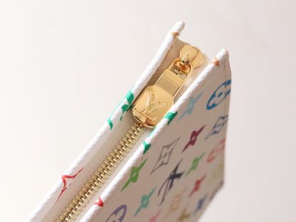 Louis Vuitton Monogram Canvas Vanity Case - Image 9